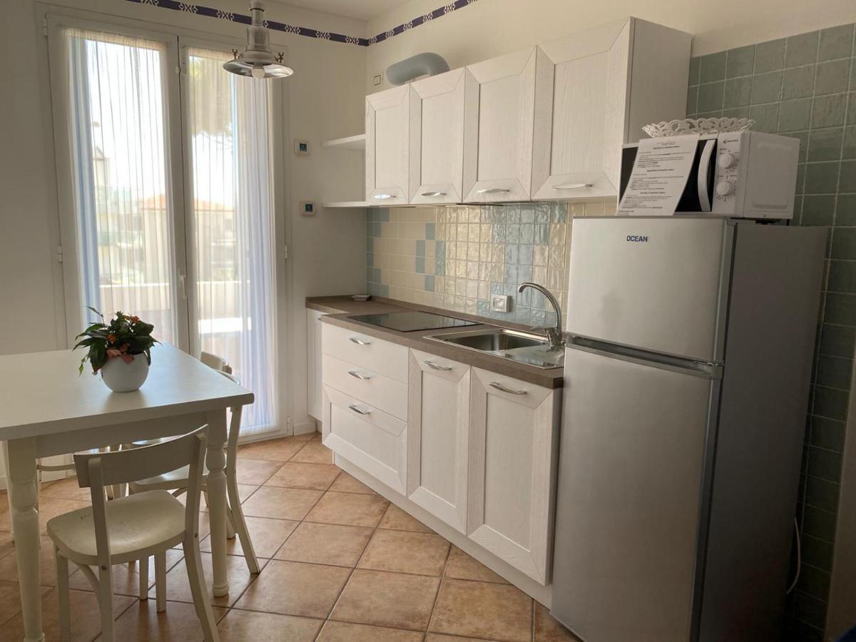Residence Ambra Lido di Jesolo Bagian luar foto